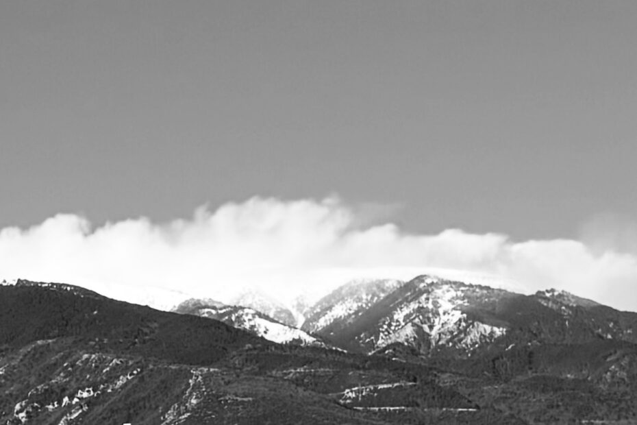 Mount Olympus shrouded in clouds illustrating the fear of god in Ecclesiastes